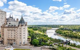 Fairmont Hotel Macdonald