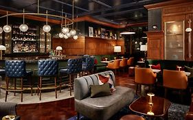 Fairmont Hotel Macdonald